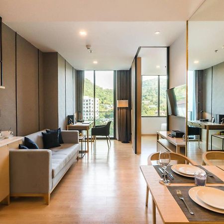 Arize Hotel Sri Racha Si Racha Exteriör bild