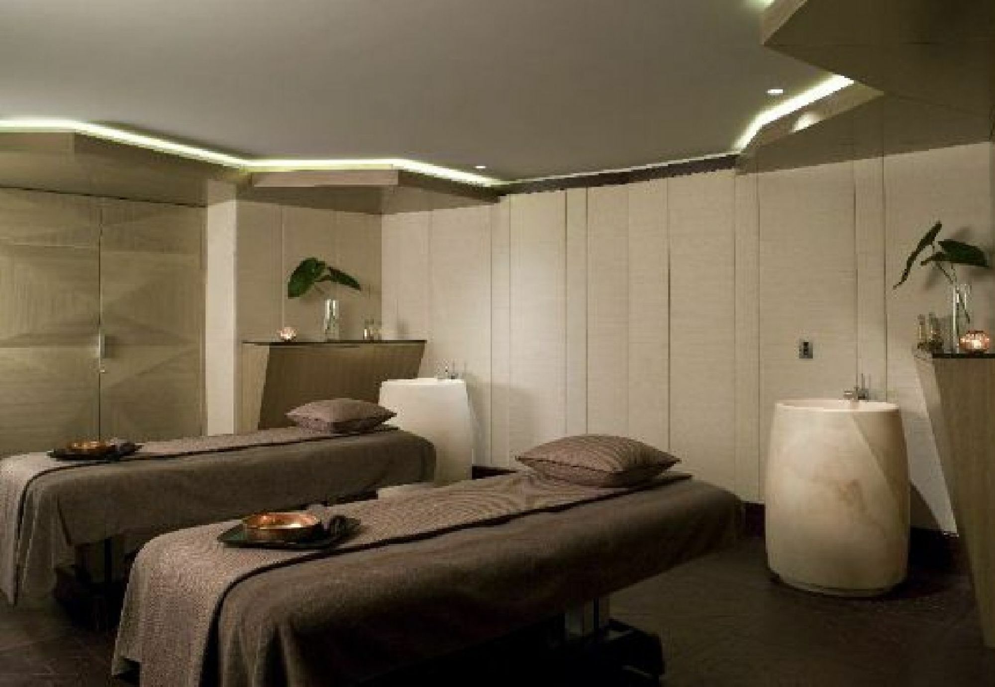 Arize Hotel Sri Racha Si Racha Exteriör bild