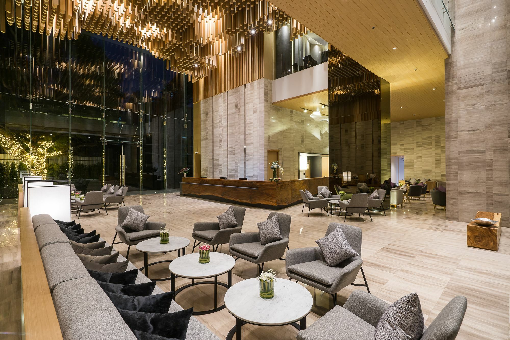 Arize Hotel Sri Racha Si Racha Exteriör bild