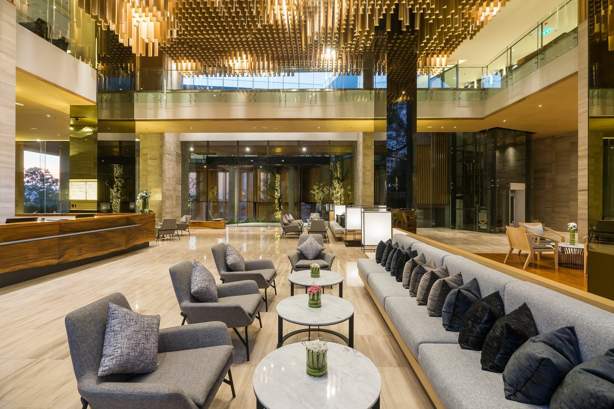 Arize Hotel Sri Racha Si Racha Exteriör bild